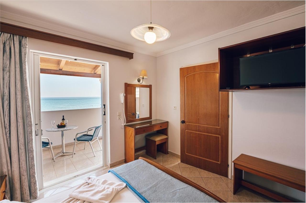 Bluewaves Aparthotel *